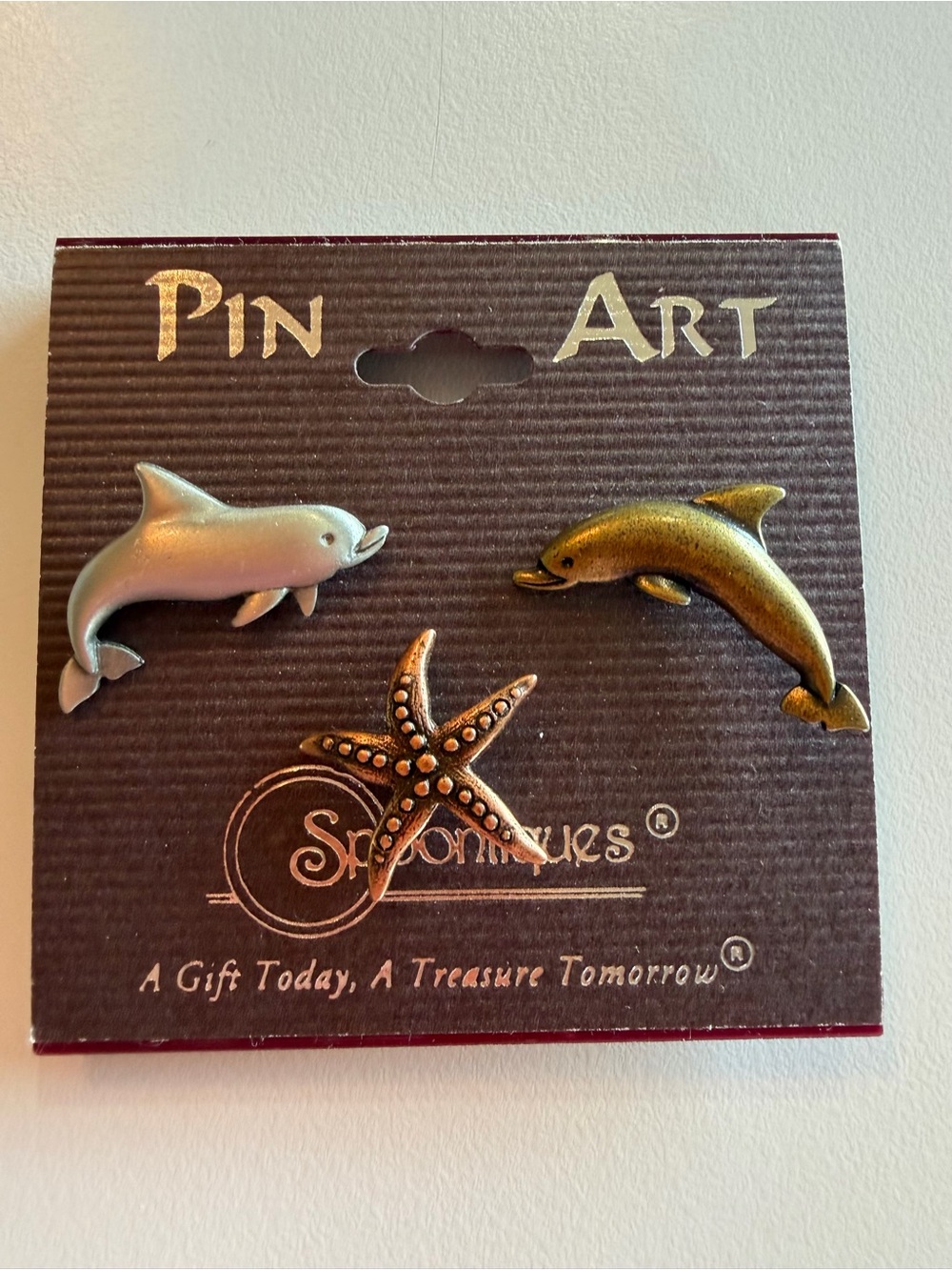 Spoontiques Pin Art Dolphin, Starfish Pins NEW